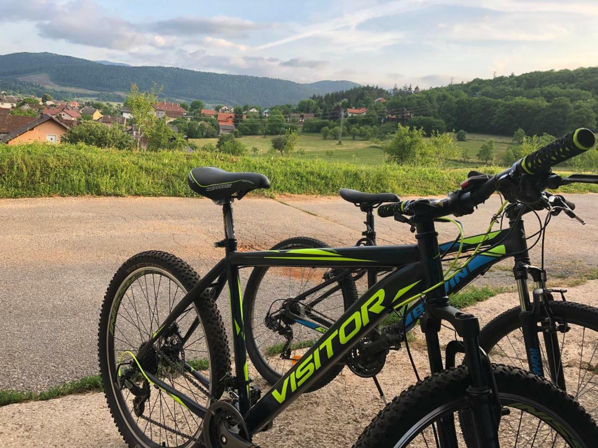 Apartman Javor Leilighet Otočac Eksteriør bilde